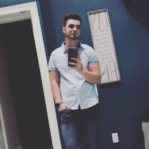 Meet your Posher, Taylor